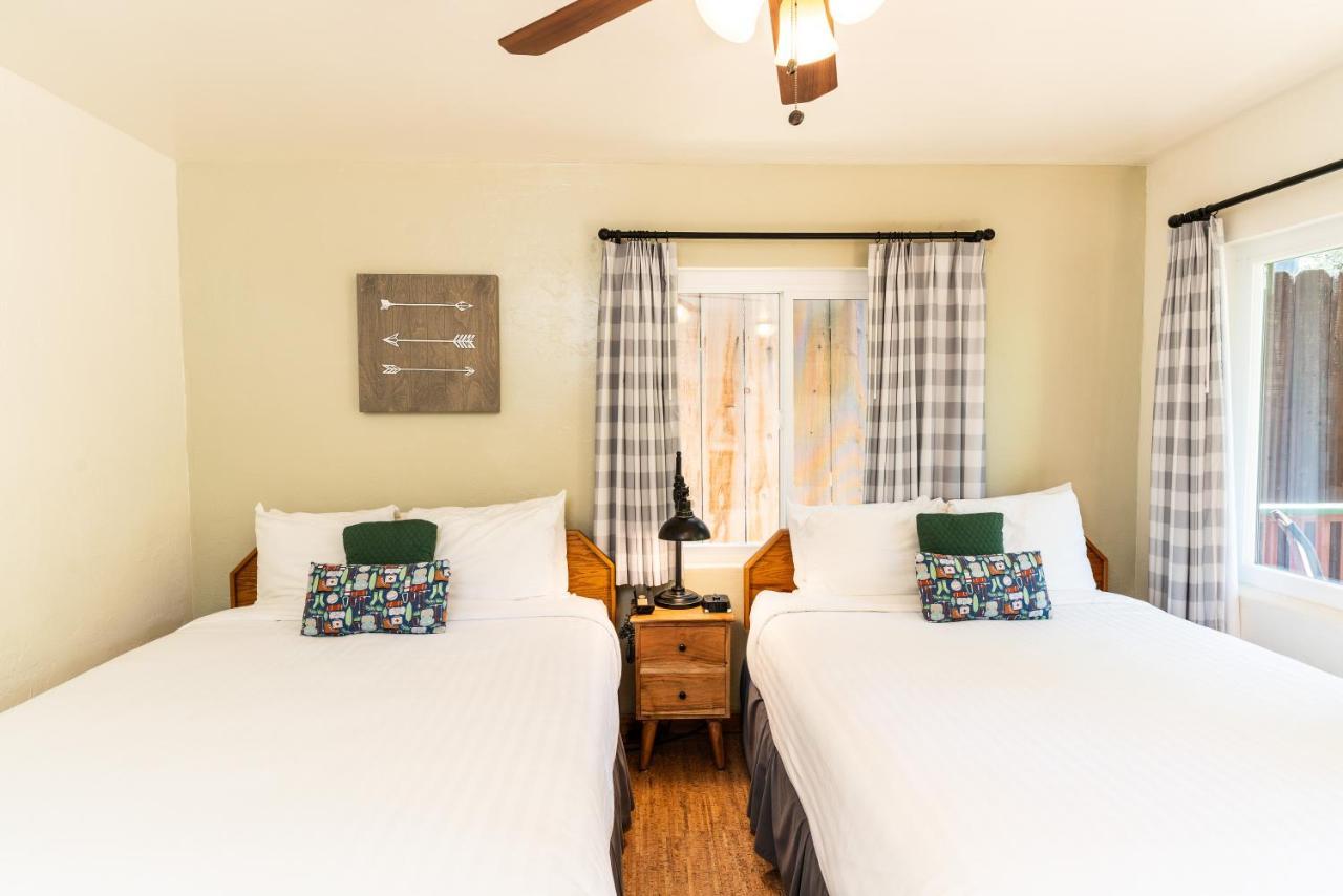 Buckeye Tree Lodge Трі-Риверс Екстер'єр фото